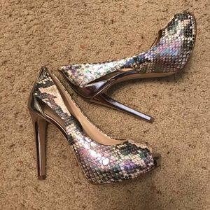 GUESS Sz 7 Champagne Cocktail High Heels Rose Gold